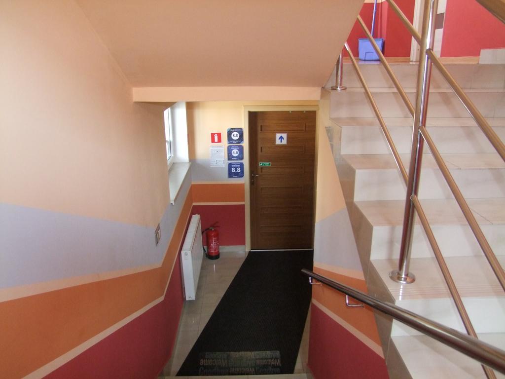 Warnenczyka 85A Bezplatny Parking, Faktura, Prywatna Lazienka, Klimatyzacja Rzeszow Exterior photo