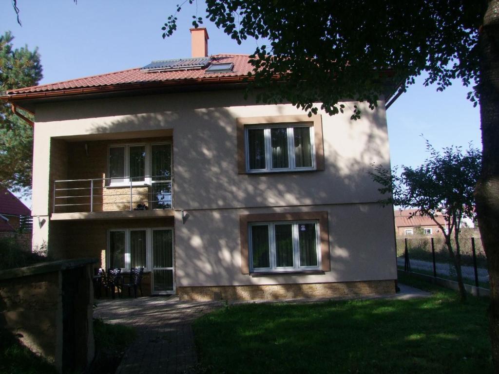 Warnenczyka 85A Bezplatny Parking, Faktura, Prywatna Lazienka, Klimatyzacja Rzeszow Room photo