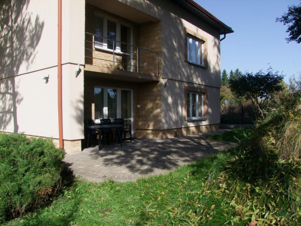 Warnenczyka 85A Bezplatny Parking, Faktura, Prywatna Lazienka, Klimatyzacja Rzeszow Room photo