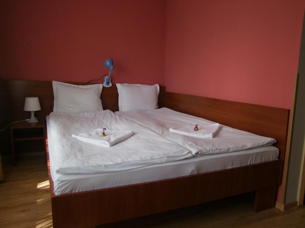 Warnenczyka 85A Bezplatny Parking, Faktura, Prywatna Lazienka, Klimatyzacja Rzeszow Room photo